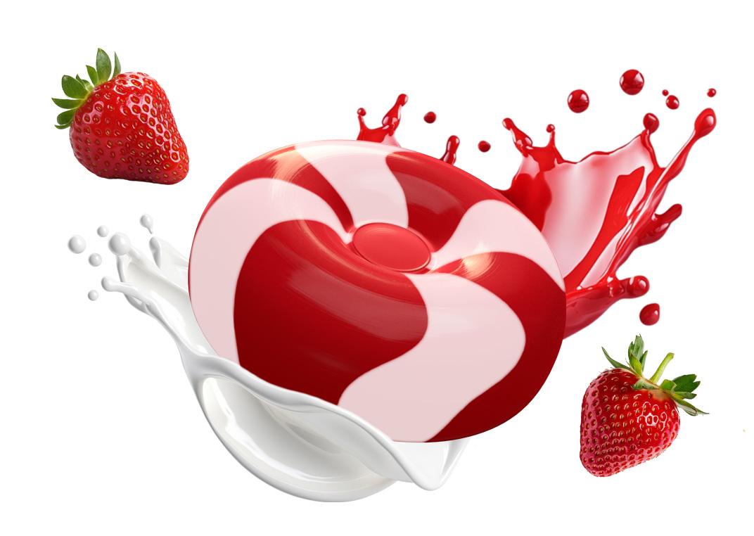 rot-weiß gestreiftes, rundes Sahnebonbon mit Erdbeeren und Milchsplash rot-weiß gestreiftes, rundes Sahnebonbon mit Erdbeeren und Milchsplash